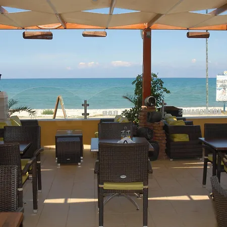 Hotel Kormoranos 2*